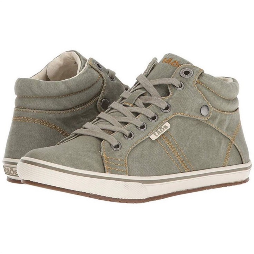 Taos Footwear Women's Top Star Canvas Sneaker women’s 7.5